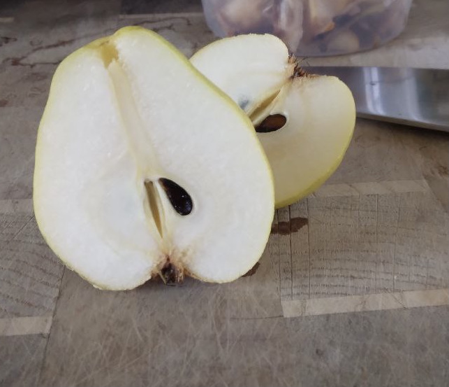 cut pear